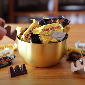Toblerone Mix Box Klarsichtdose 904 g( 113 Toblerone)